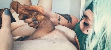 Scat Eat And Shit Sucking By Top Babe Betty - The Green Mask 