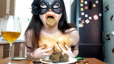 Shit And Pee Swallow XXL - The Scat Dinner By Top Babe Lina 